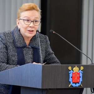 Людмила Косткина оценила вероятность введения жесткого карантина в Петербурге