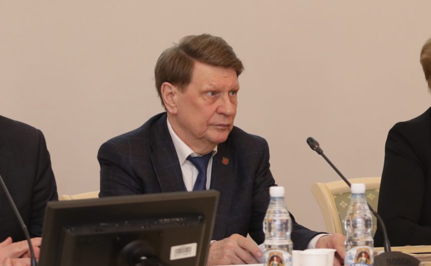 Владимир Окрепилов: «Необходимо сформировать новую систему государственного управления исследованиями и разработками» Владимир Окрепилов: «Необходимо сформировать новую систему государственного управления исследованиями и разработками»