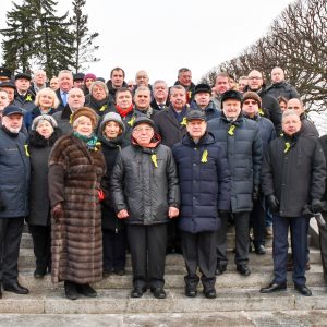 Общественная палата Санкт-Петербурга почтила память жертв блокады и защитников города на Пискарёвском мемориальном кладбище