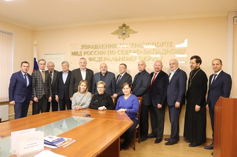 Представители Общественной палаты вошли в состав Общественного совета при УТ МВД России по СЗФО