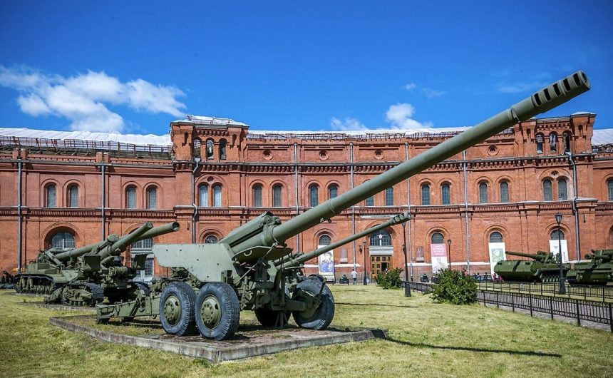 Военно-исторический музей артиллерии, инженерных войск и войск связи можно посетить бесплатно
