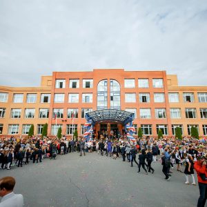 Петербургская система школьного образования признана лучшей в стране