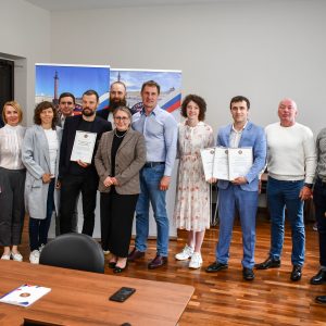 Пловцы серии марафонских заплывов Grand Swim Series стали участниками встречи на площадке Общественной палаты Санкт‑Петербурга