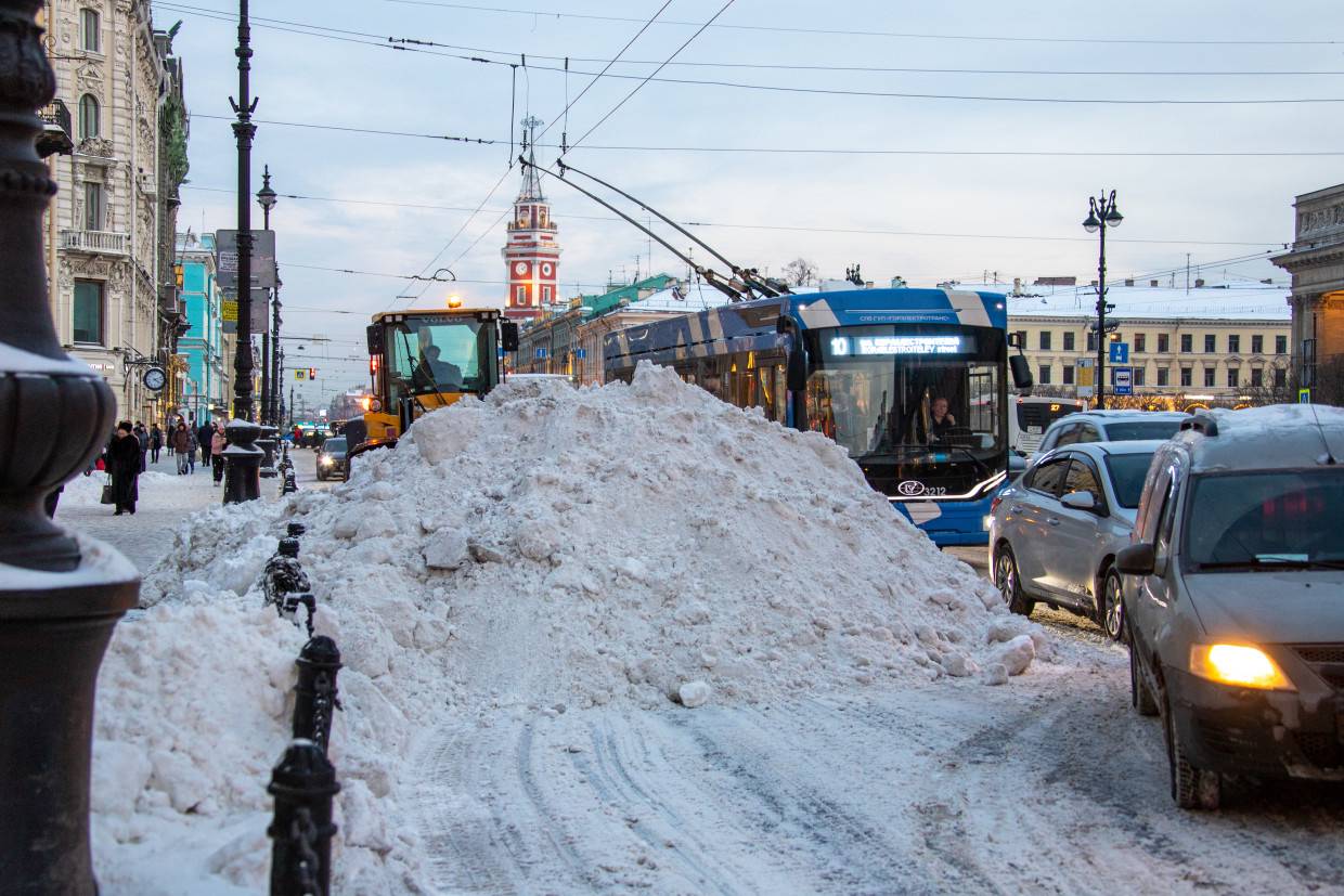Санкт петербург снегопад сегодня