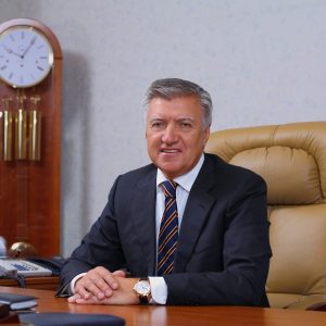 Сегодня свой юбилей празднует член Общественной палаты Санкт-Петербурга – Шамахов Владимир Александрович – директор Северо-Западного института управления – филиала РАНХиГС при Президенте Российской Федерации
