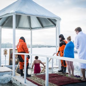 В Петербурге готовят безопасные купели для крещенских купаний