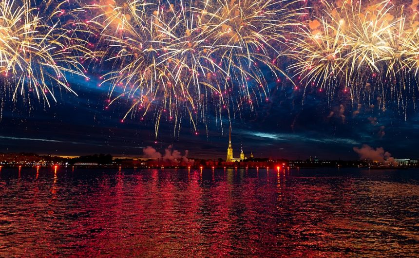 23 февраля в Санкт-Петербурге прогремят 30-залповые салюты в ознаменование Дня защитника Отечества 23 февраля в Санкт-Петербурге прогремят 30-залповые салюты в ознаменование Дня защитника Отечества