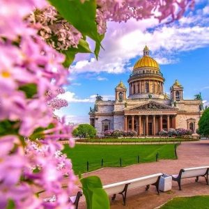Синоптик рассказал, когда петербуржцы смогут насладиться весенним теплом