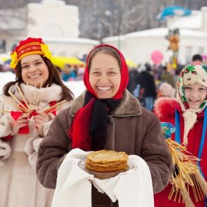 В Петербурге прощаются с зимой в последний день празднования масленичной недели