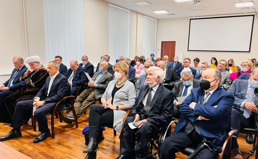 Общественная палата Санкт-Петербурга  поддержала решение президента Российской Федерации Владимира Путина о проведении специальной военной операции