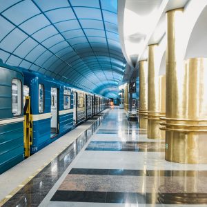 Член Общественной палаты Петербурга, президент Национального исследовательского университета «Высшая школа экономики» Александр Ходачек рассказал о том, как метрополитен помогает людям выстраивать свою концепцию взаимоотношений с городом