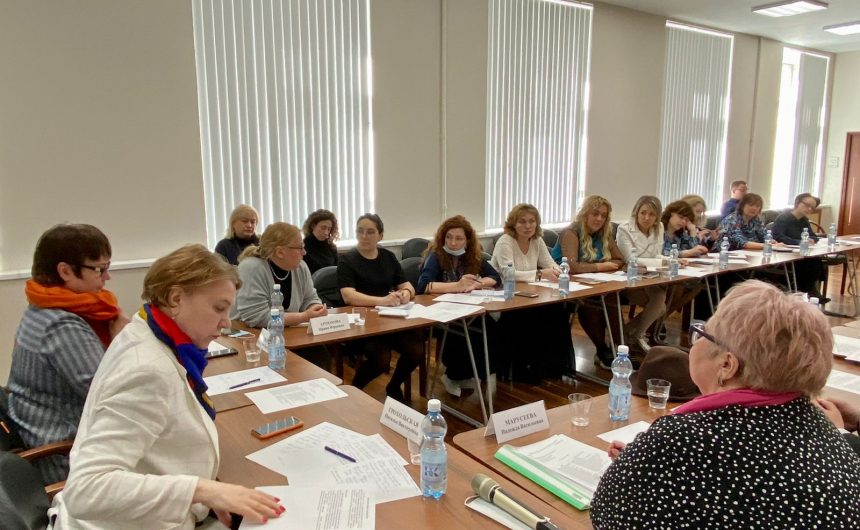 Вопросы привлечения ресурсов для деятельности некоммерческих организаций обсудили в Общественной палате Санкт-Петербурга