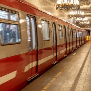 Стало известно, что чаще всего петербуржцы забывали в общественном транспорте этим летом