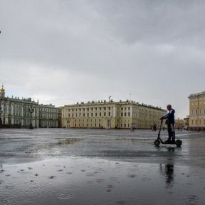 Самый жаркий август в истории Петербурга завершится резким похолодание