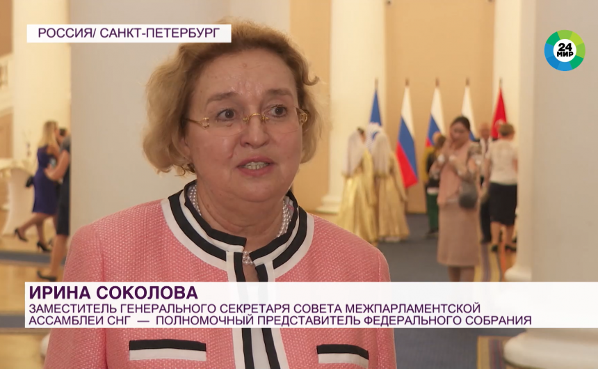 День флага России отметили в штаб-квартире МПА СНГ народными песнями и танцами День флага России отметили в штаб-квартире МПА СНГ народными песнями и танцами