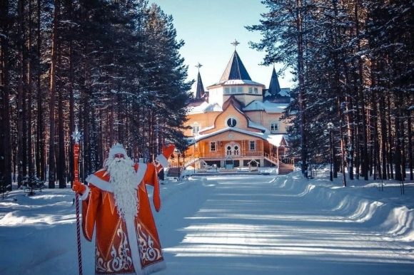 С 18 ноября петербуржцы смогут отправиться в гости к Деду Морозу на «Зимней сказке»