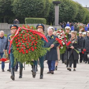 Делегация Общественной палаты Санкт-Петербурга почтила память жертв блокады Ленинграда