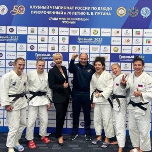 Команды «Явара-Нева» выиграли золото и серебро клубного чемпионата России по дзюдо под руководством члена Общественной палаты Санкт-Петербурга Михаила Рахлина
