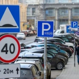 Член Общественной палаты Санкт-Петербурга, Валерий Солдунов, назвал положительные моменты от платной парковки в центре