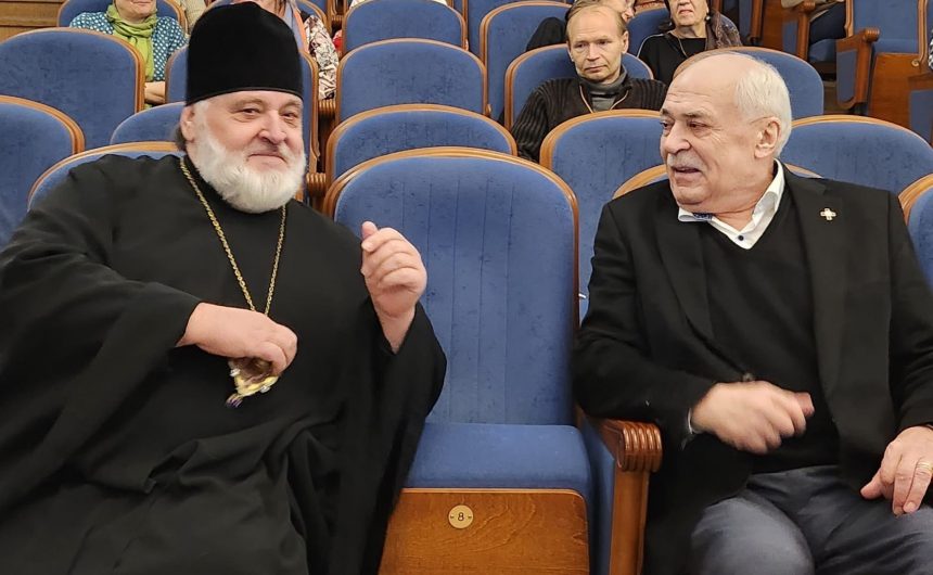 Член Общественной палаты Петербурга Николай Буров — о том, как международный фестиваль христианского кино в библиотеке во Фрунзенском районе Петербурга дал имя литературного критика