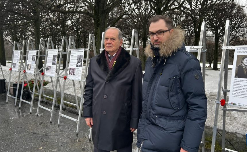 Георгий Абелев, член Общественной палаты Санкт-Петербурга принял участие в поэтических чтениях «Наши павшие — как часовые» Георгий Абелев, член Общественной палаты Санкт-Петербурга принял участие в поэтических чтениях «Наши павшие — как часовые»