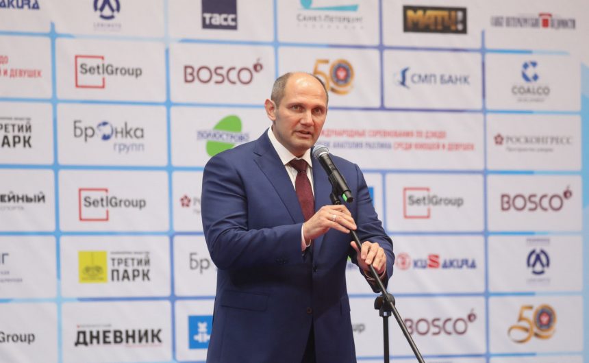 Член Общественной палаты Санкт-Петербурга Михаил Рахлин рассказал о замысле художественного фильма о первом тренере президента России