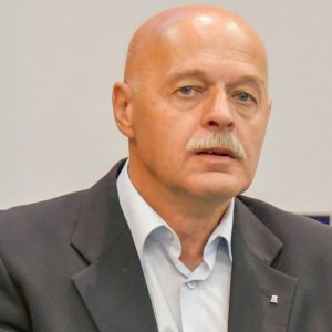 Член Общественной палаты Санкт-Петербурга Александр Ходачек прокомментировал льготную ипотеку для IT-специалистов