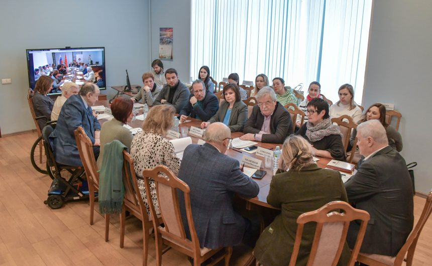 В Общественной палате Санкт-Петербурга прошло заседание Комиссии по социальной политике, труду и занятости