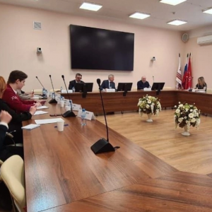 Арктический экспертный совет появился в городе об этом рассказал Владимир Шамахов, член Общественной палаты Санкт-Петербурга