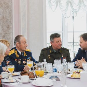 Члены Общественной палаты Санкт-Петербурга Василий Волобуев и Валерия Соколова приняли участие во встрече «За все, чем мы жили вчера. За все, что завтра ждет»