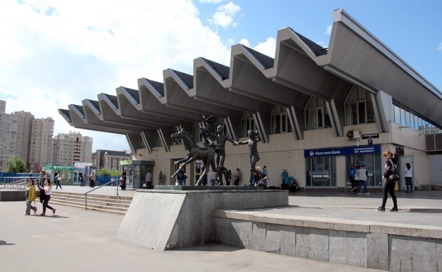 Метро «Пионерская» в Петербурге закроют на ремонт Метро «Пионерская» в Петербурге закроют на ремонт