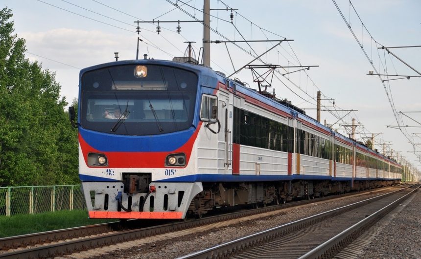 В Петербурге пригородные поезда перейдут на летний график с 28 мая