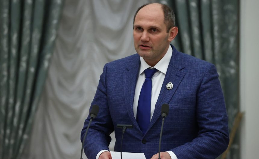 Член Общественной палаты Санкт-Петербурга Михаил Рахлин встретился с руководством ДНР Член Общественной палаты Санкт-Петербурга Михаил Рахлин встретился с руководством ДНР