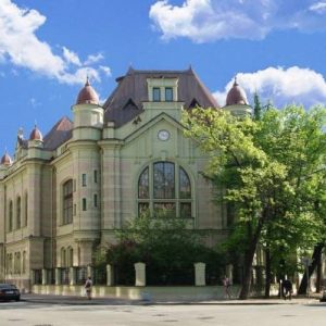Петербургским вузам предоставят субсидии на развитие среднего профессионального образования