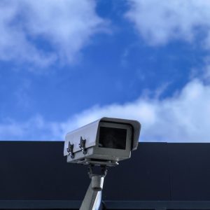 За безопасностью на детских площадках будут следить камеры видеонаблюдения