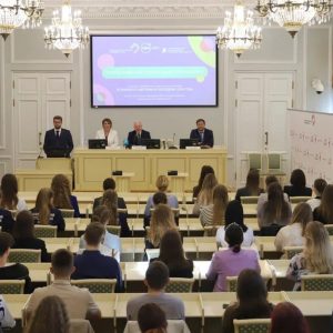 На базе СПбГЭУ начали готовить волонтеров Всемирного фестиваля молодежи 2024 года