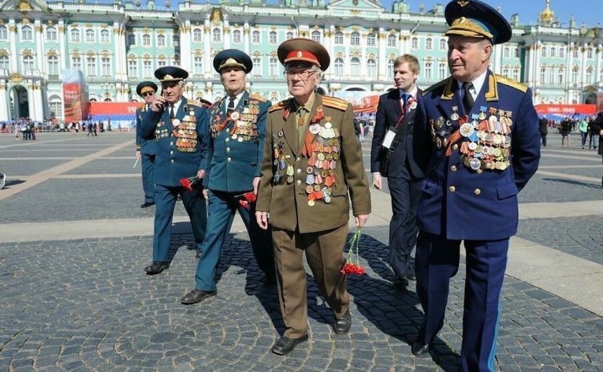 Члены Общественной палаты Санкт-Петербурга одобрили план поддержки ветеранов Члены Общественной палаты Санкт-Петербурга одобрили план поддержки ветеранов