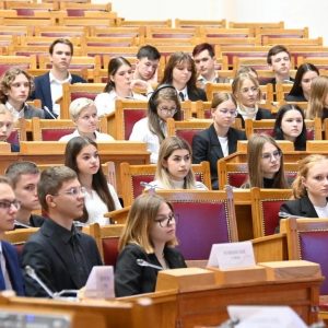 Общественная палата Санкт-Петербурга выступила соорганизатором викторины «Я умею выбирать»