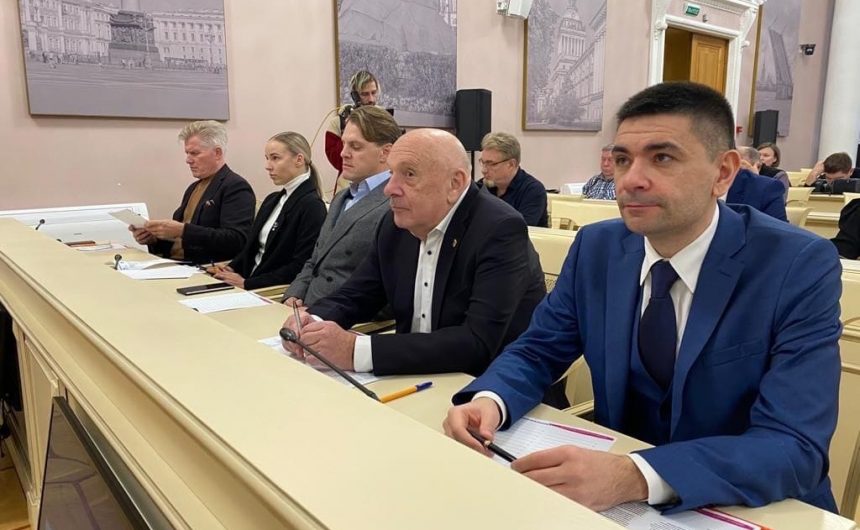 Председатель Комиссии межнациональным и межконфессиональным отношениям по Общественной палаты Санкт-Петербурга Юрий Третьяков принял участие в Международной просветительской акции «Большой этнографический диктант-2023» Председатель Комиссии межнациональным и межконфессиональным отношениям по Общественной палаты Санкт-Петербурга Юрий Третьяков принял участие в Международной просветительской акции «Большой этнографический диктант-2023»