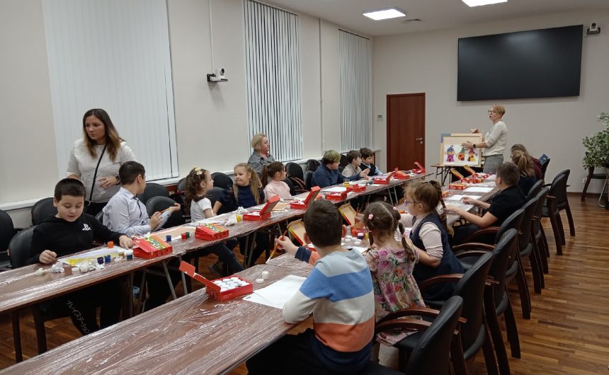 Общественная палата Санкт-Петербурга помогает некоммерческим организациям показать и проявить себя Общественная палата Санкт-Петербурга помогает некоммерческим организациям показать и проявить себя