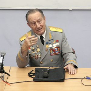 Василий Волобуев рассказал юным петербуржцам об ответственности военных летчиков и патриотизме