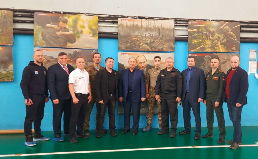 Михаил Кузьмин посетил фестиваль «Своих не бросаем» Михаил Кузьмин посетил фестиваль «Своих не бросаем»