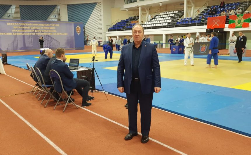 Всероссийский Командный турнир по дзюдо среди ветеранов и юниоров прошел на Крестовском острове Всероссийский Командный турнир по дзюдо среди ветеранов и юниоров прошел на Крестовском острове