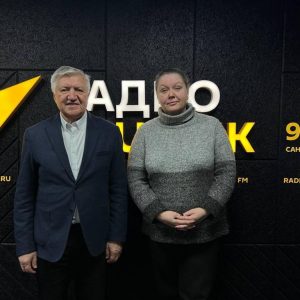 Владимир Шамахов и Наталья Казарина в эфире радио Sputnik рассказали о важности патриотического воспитания Владимир Шамахов и Наталья Казарина в эфире радио Sputnik рассказали о важности патриотического воспитания