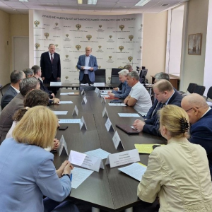 Георгий Абелев провел заседание Общественного совета при Санкт-Петербургском УФАС России