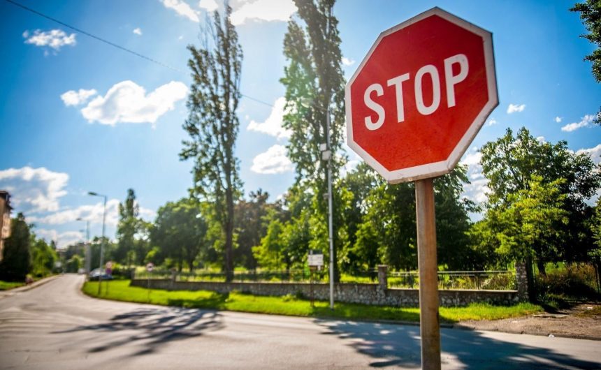 С 6, 7 и 8 октября будет введено ограничение дорожного движения в девяти районах города С 6, 7 и 8 октября будет введено ограничение дорожного движения в девяти районах города
