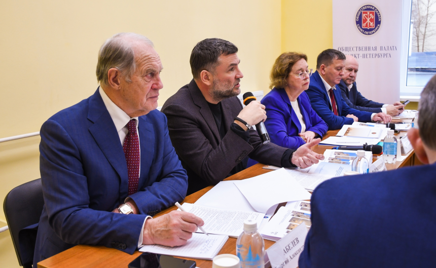В Учебно-методическом центре Жилищного комитета состоялось выездное заседание Комиссии по благоустройству, ЖКХ и экологии Общественной палаты Санкт-Петербурга
