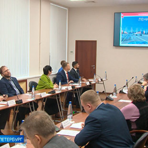 Сохранение памяти и благоустройство: в Петербурге обсудили подготовку к 80-летию Победы