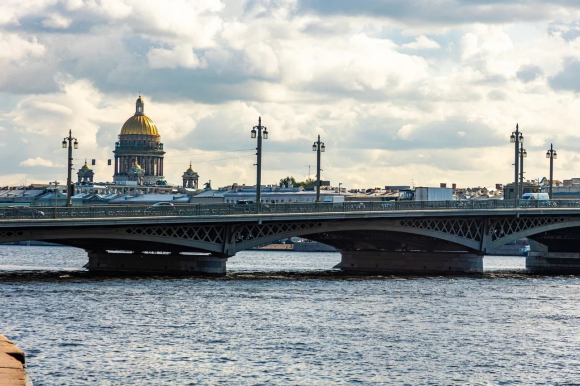 В Петербурге начинается новый сезон «большой» навигации