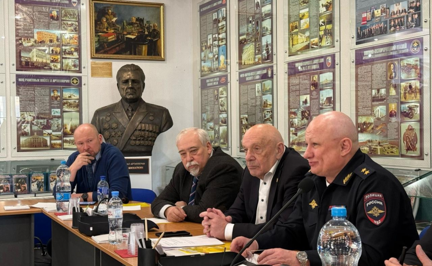 На базе Научно-производственного объединения специальных материалов прошло заседание Общественного совета при Управлении на транспорте МВД России по СЗФО На базе Научно-производственного объединения специальных материалов прошло заседание Общественного совета при Управлении на транспорте МВД России по СЗФО